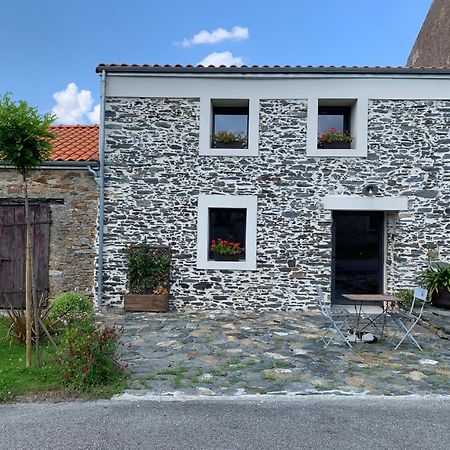 Perne, Chambre D'Hotes A La Campagne Bed and Breakfast Frossay Exterior foto